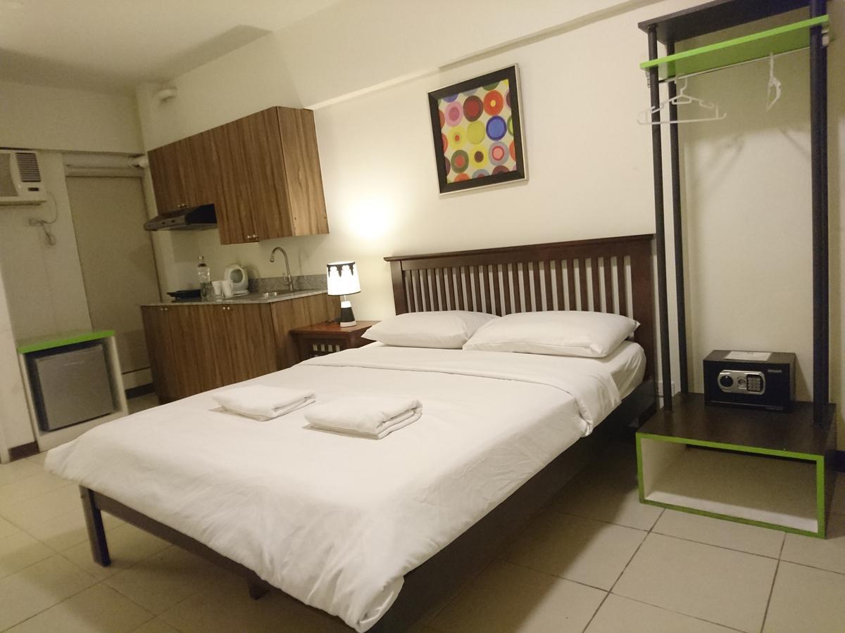 H Hotels - Metro North Uno Quezon City Exterior photo